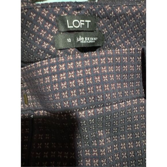 Loft Julie skinny 10 pants - Picture 3 of 7